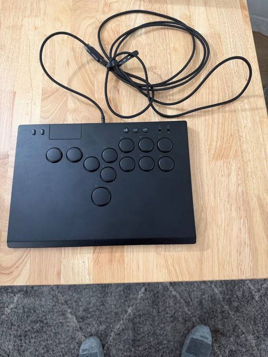 Razer Kitsune All Button Controller Street Fighter Tekken PS5 & PC NIB