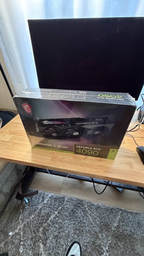 Gaming PC New Build Nvidia RTX 4080 Super 32Gb 2TB 27" OLED 360hz