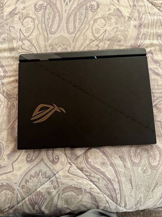 ASUS ROG Strix Scar 16 NVIDIA RTX 4080 4TB SSD 32GB DDR5 RAM
